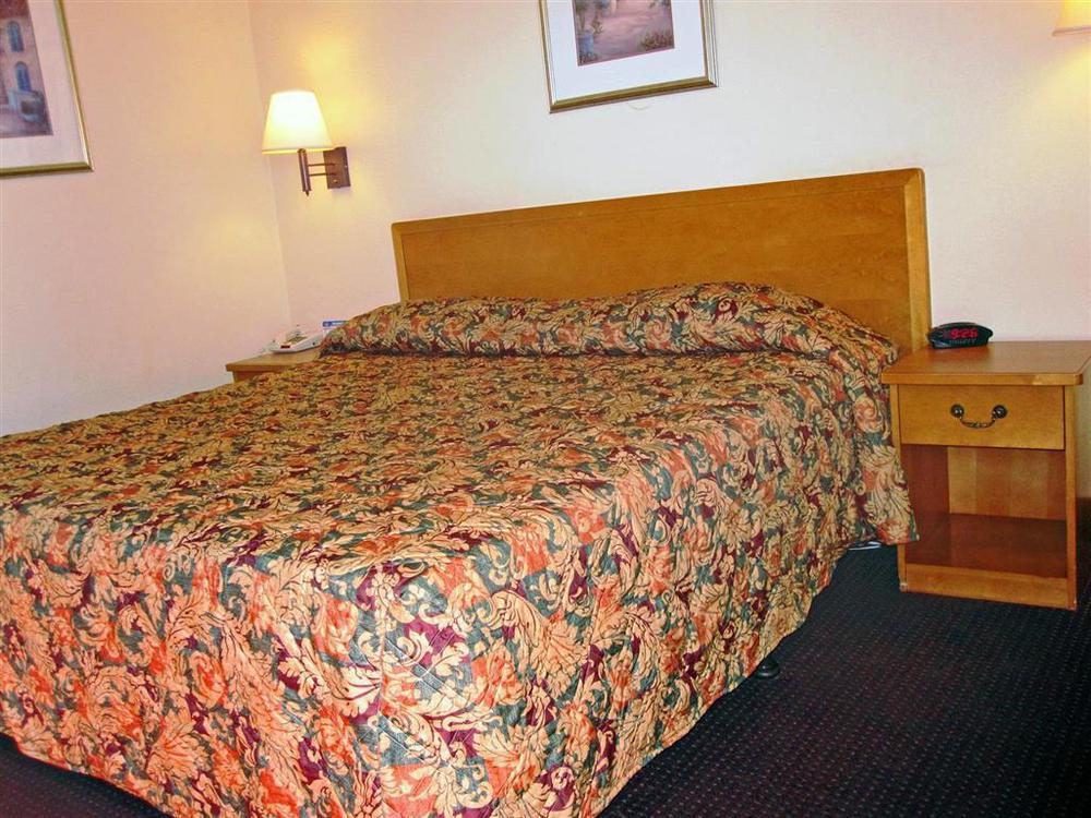 Motel 6-El Paso, Tx - West Room photo